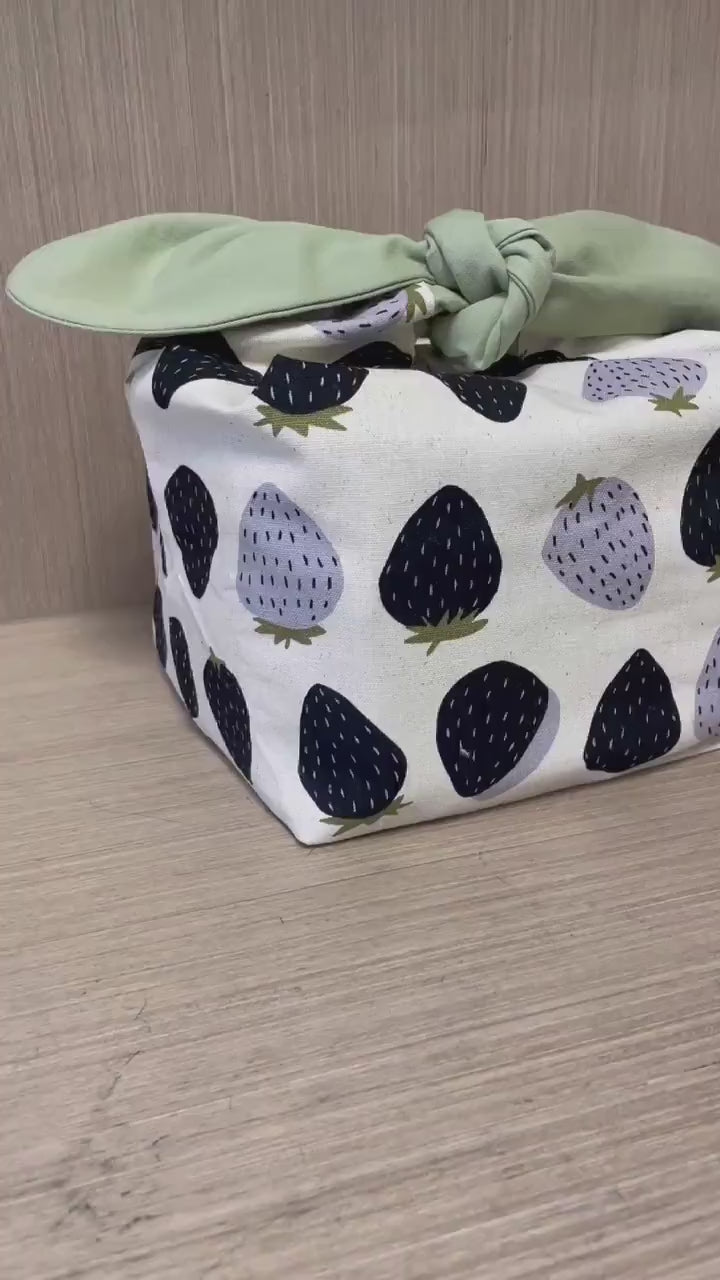 Black strawberry Reusable lunch bag bento bag, zero waste , Eco Friendly  lunch box cloth School Gift for Kids women