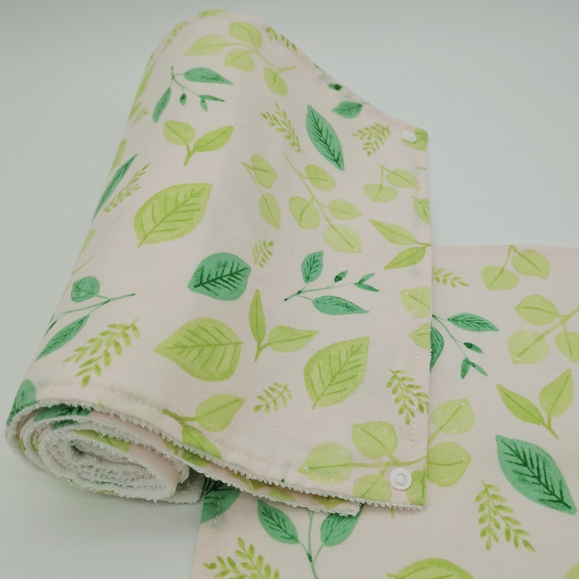 Paperless Kitchen Towels, Paperless Kitchen, Reusable paper towels roll with snaps washable, eco-friendly — Botanical Leaf Collection
