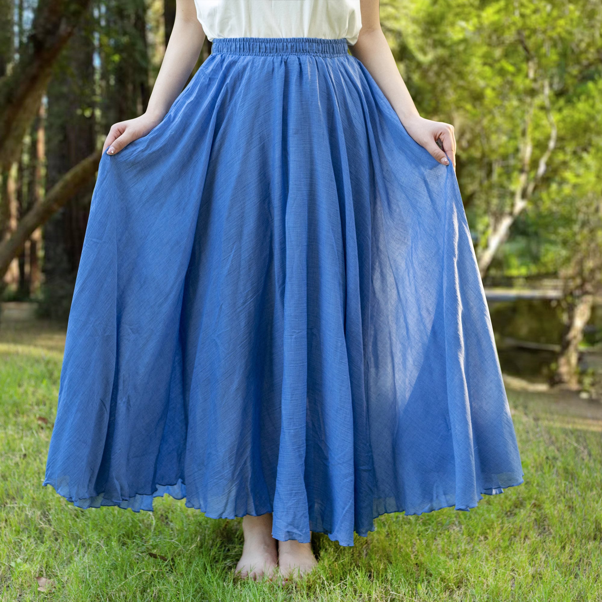 Cotton linen skirt soft and flowing linen skirt travel skirt beach skirt gift for her denim blue，Pockets and waist can be customized